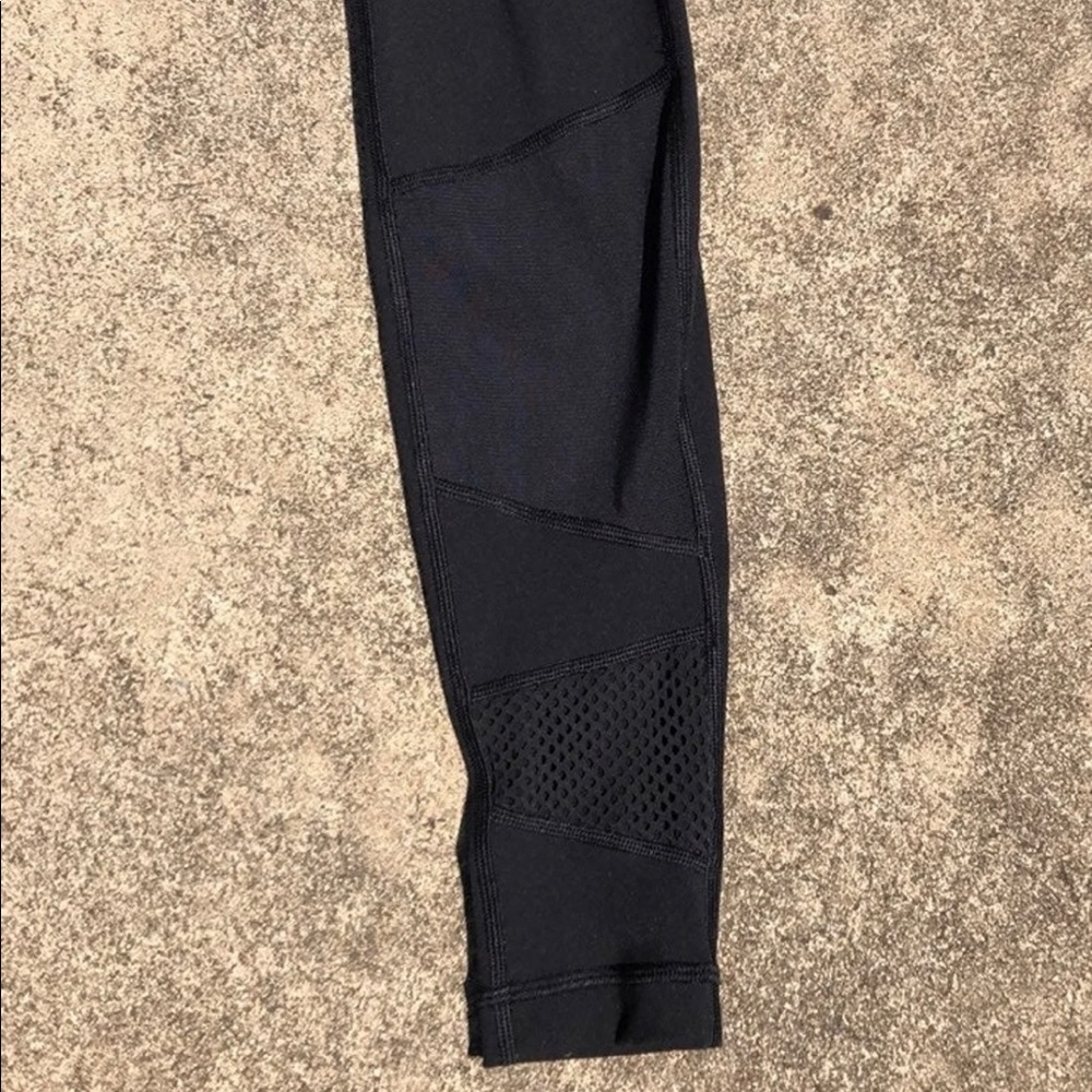 lululemon leggings - Picture 3 of 6